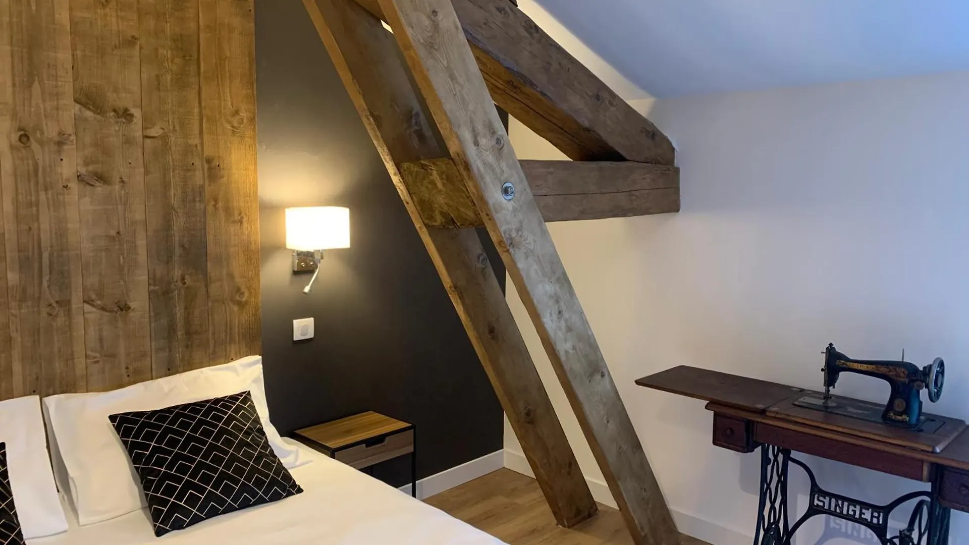Maison D'Hotes L'Ecurie De Luzerand Menglon Bed & Breakfast